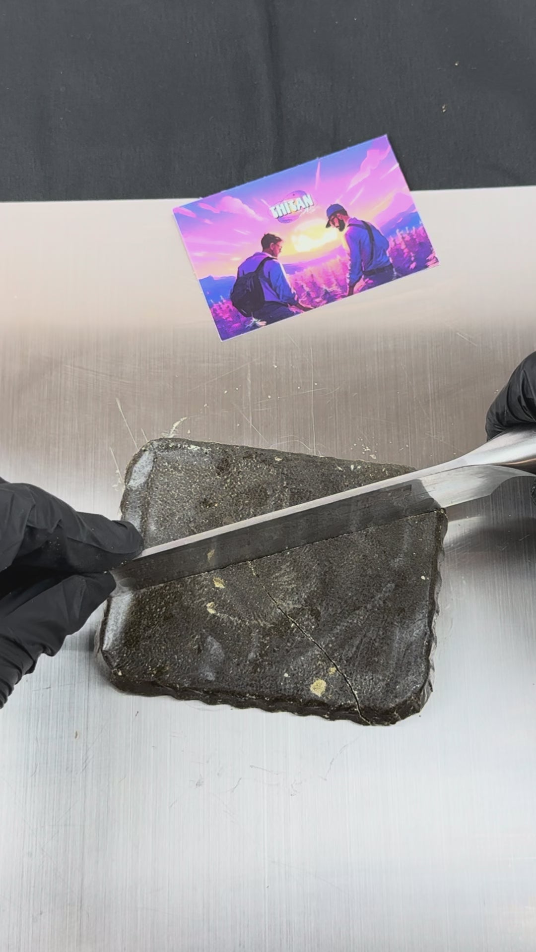 Charger la vidéo: Coupe du CBD Crumble 80